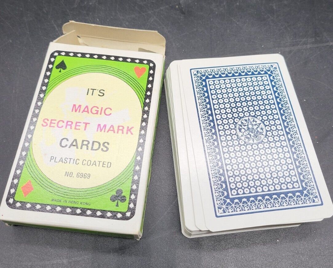 VINTAGE IT\'S MAGIC SECRET MARK PLASTIC COATED CARD SET NO.6969