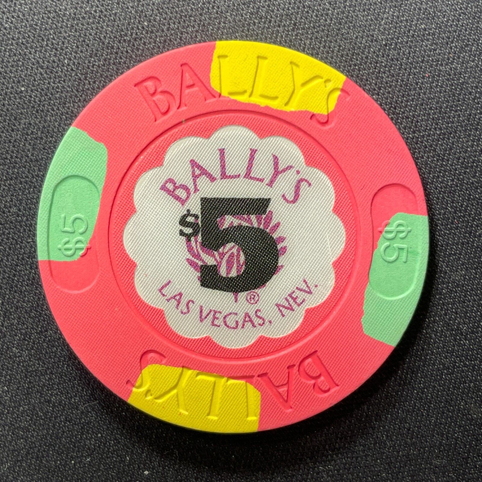 Bally\'s Las Vegas $5 casino chip house chip 1999 obsolete gaming token LV5