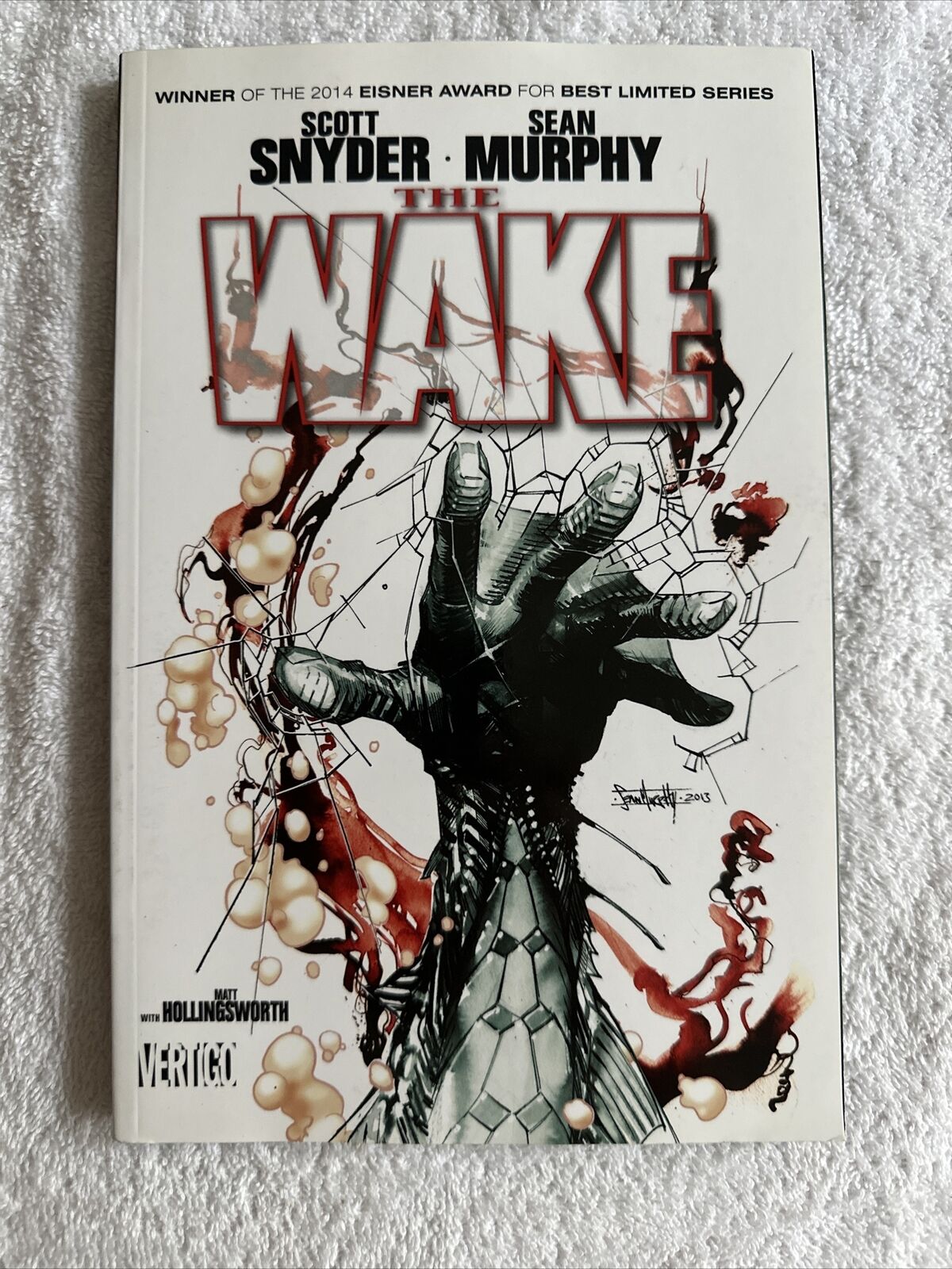 Vertigo DC Comics The Wake 2015 Graphic Novel  Sean Murphy Scott Snyder