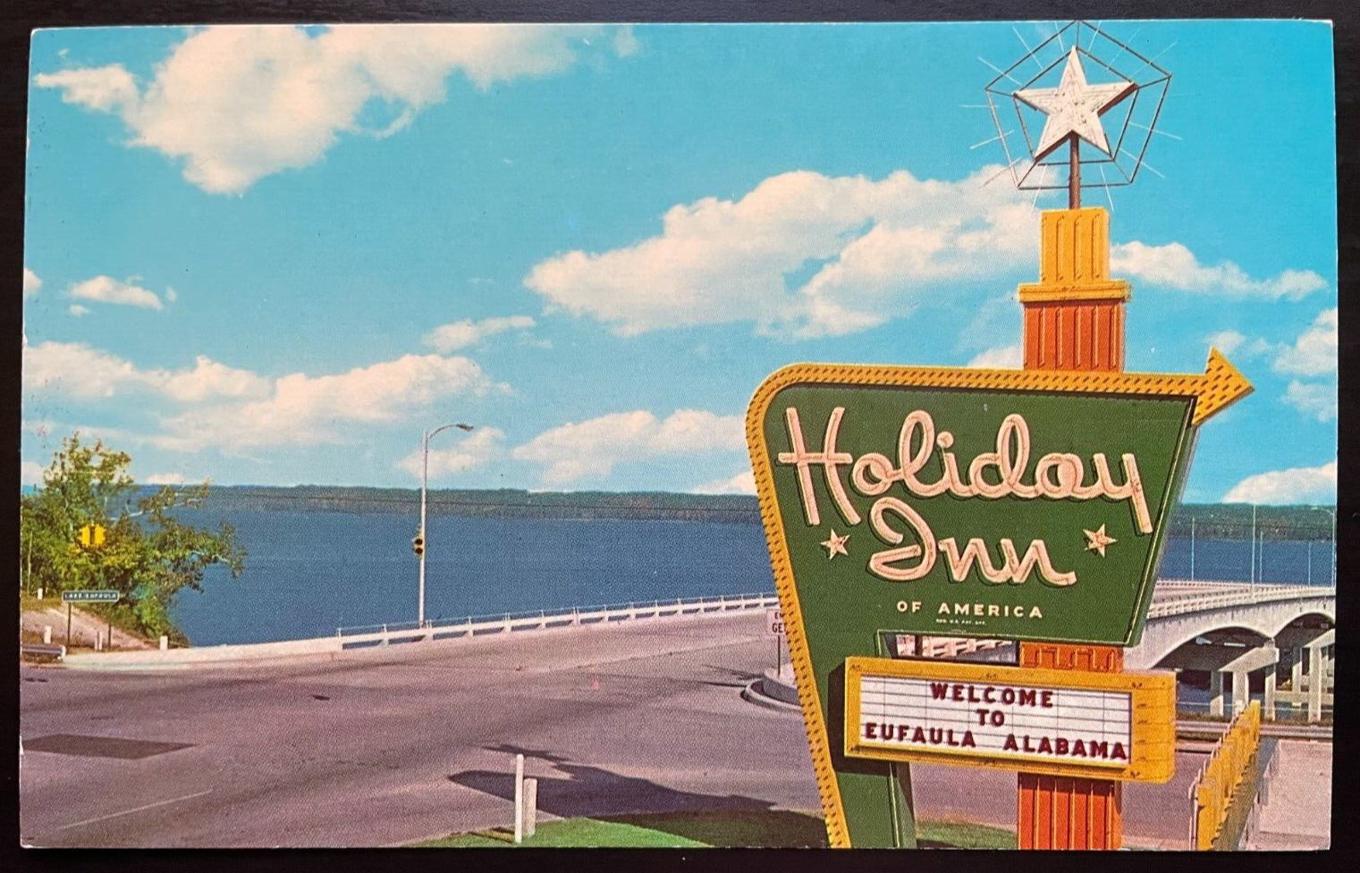 Vintage Postcard 1965 Holiday Inn, Welcome to Eufaula, Alabama (AL)