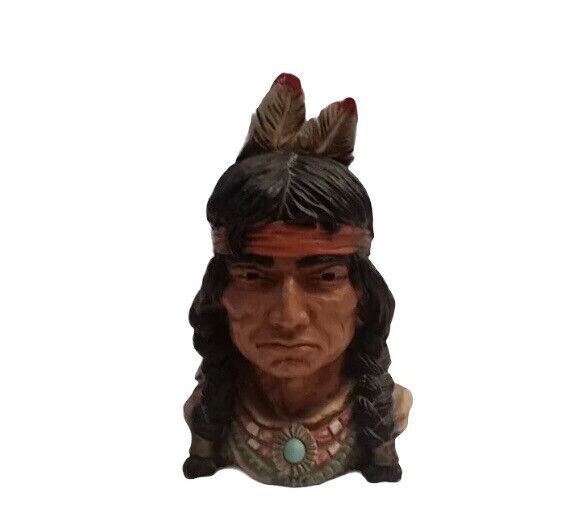 Vintage Universal Statuary Corp Chicago ILL. 1966 Indian Resin Head Bust