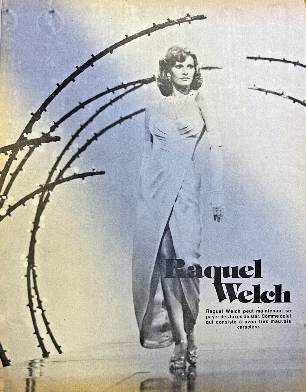 1976 Raquel Welch - French Language - illustrated