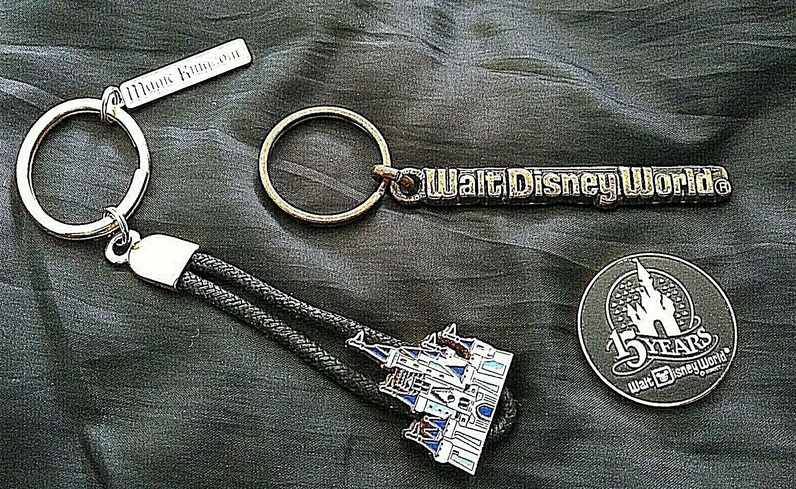 Vintage Walt Disney Lot Magic Kingdom/ Epcot Center key Chains Disney 15 years