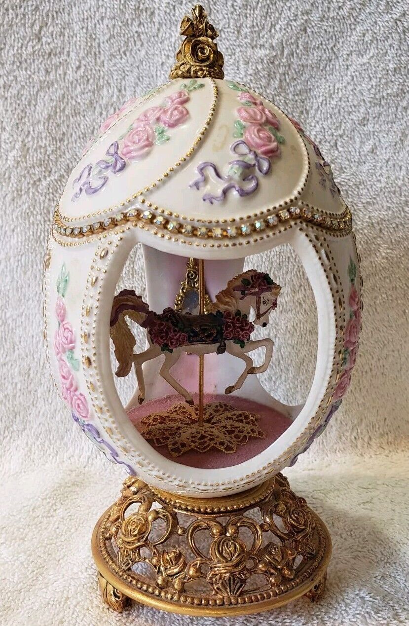 Franklin Mint TFM 96 Faberge Egg Carousel Horse Musical Box