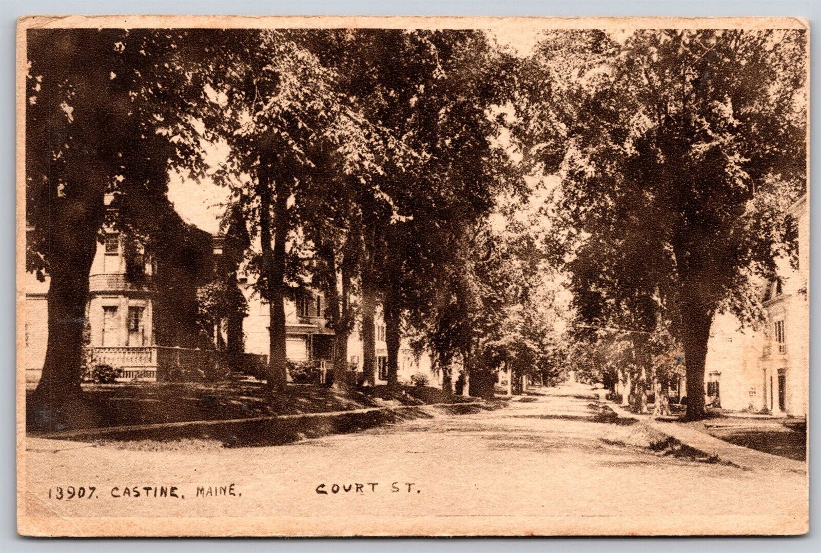 Postcard Court Street, Castine, Maine 1916 P158