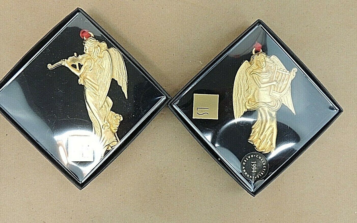 THE LS COLLECTION, ORNAMENTS  - ANGEL WITH HARP AND ANGEL WITH VIOLIN