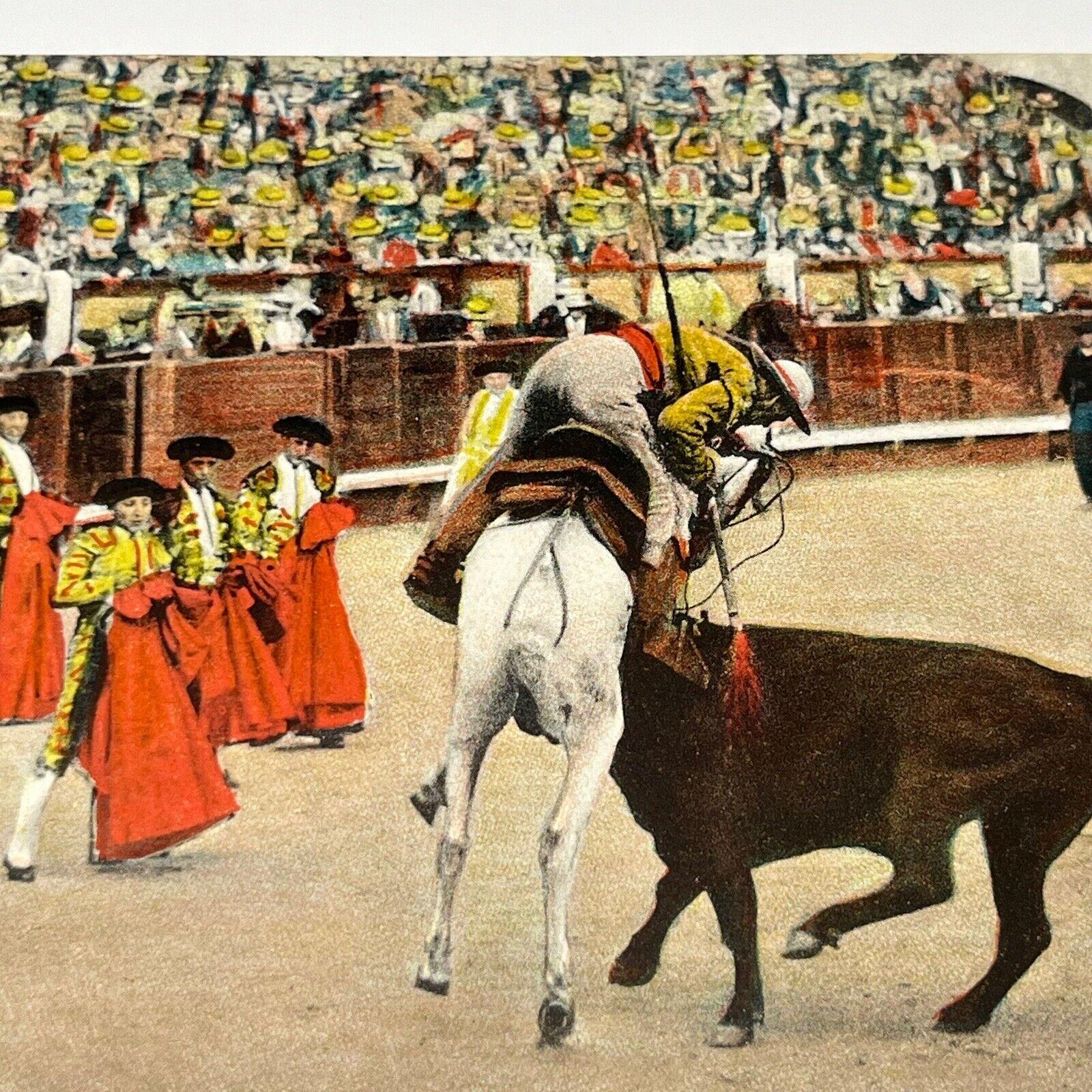 Antique postcard  Bull Fight Mexico Picador Well Lanced B9 