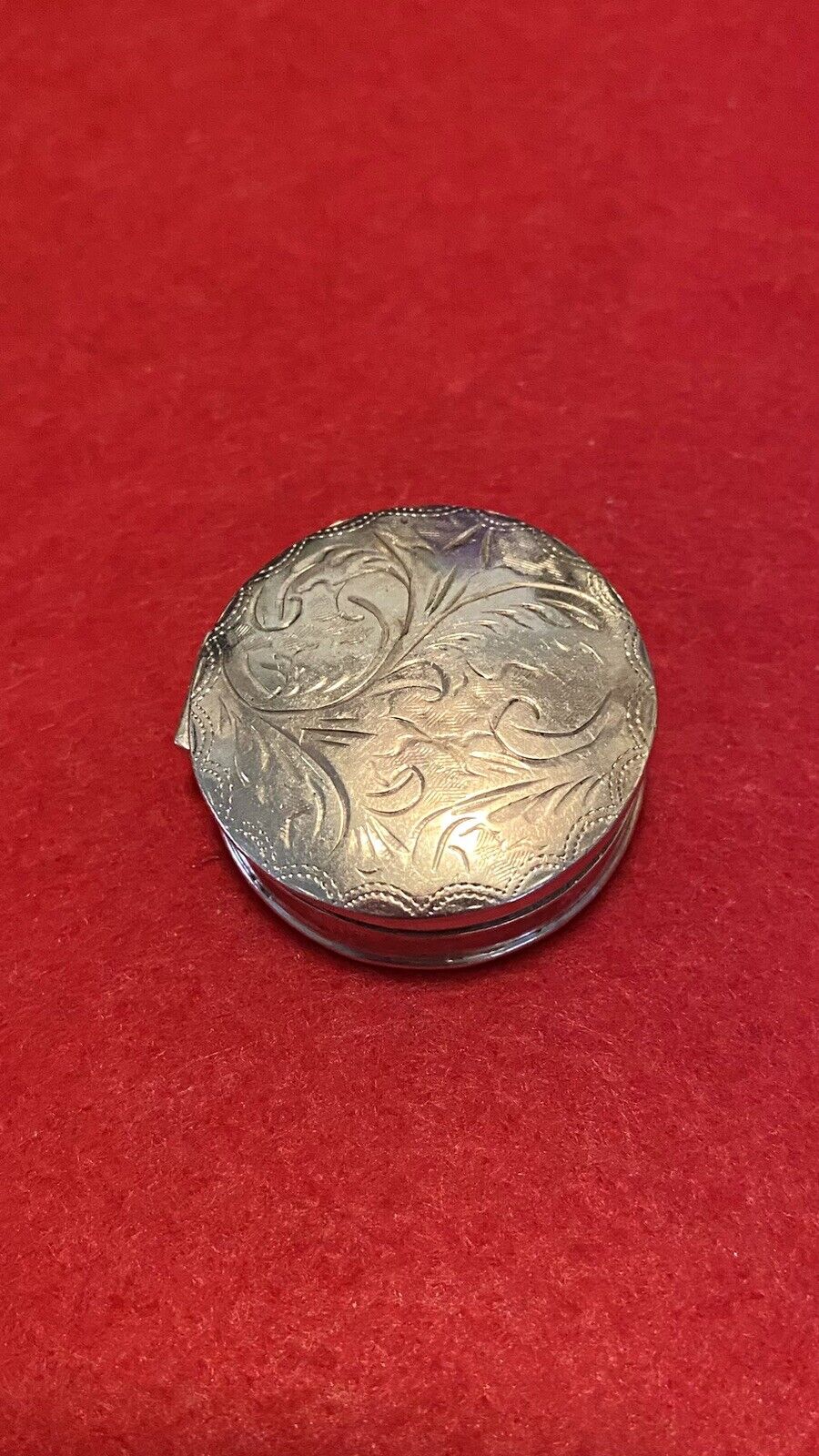 Vintage Sterling Silver Pill Box Trinket Box with Etched Floral Detail  925