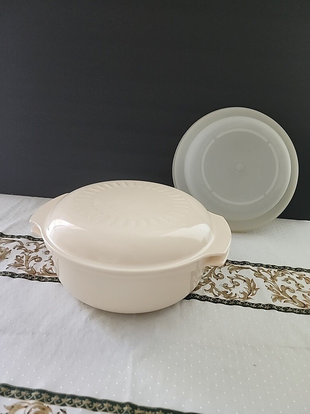 Vintage TUPPERWARE #1748 3 PCS ULTRA 21 4 &2 CUPS CASSEROLE DISH BOWL WITH LID