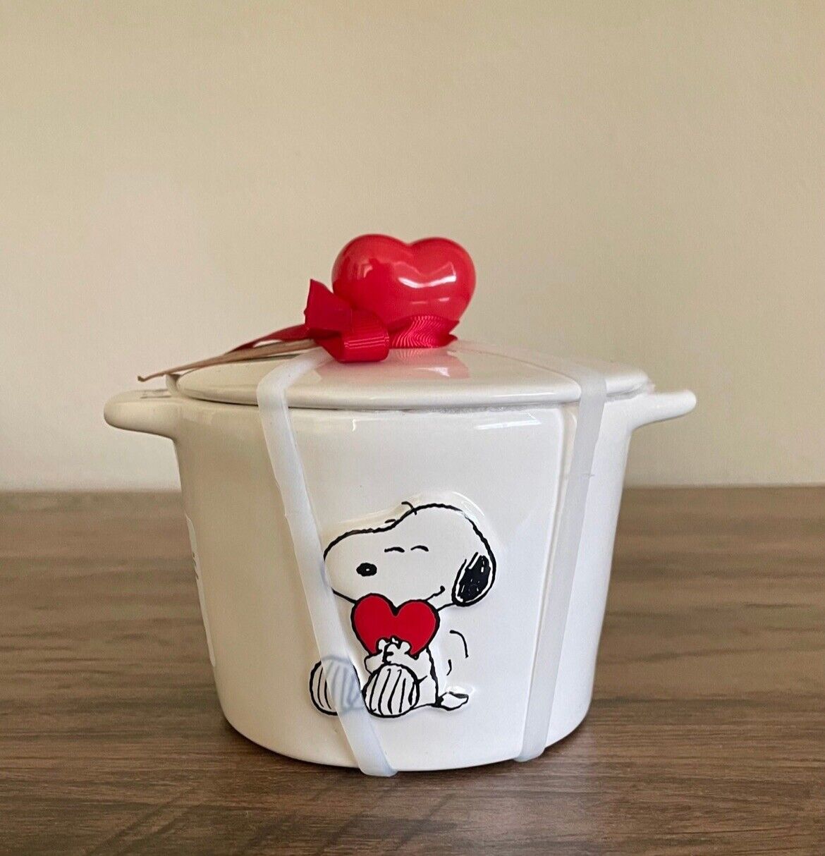 PEANUTS X RAE DUNN BY MAGENTA SNOOPY CANISTER WITH RED HEART