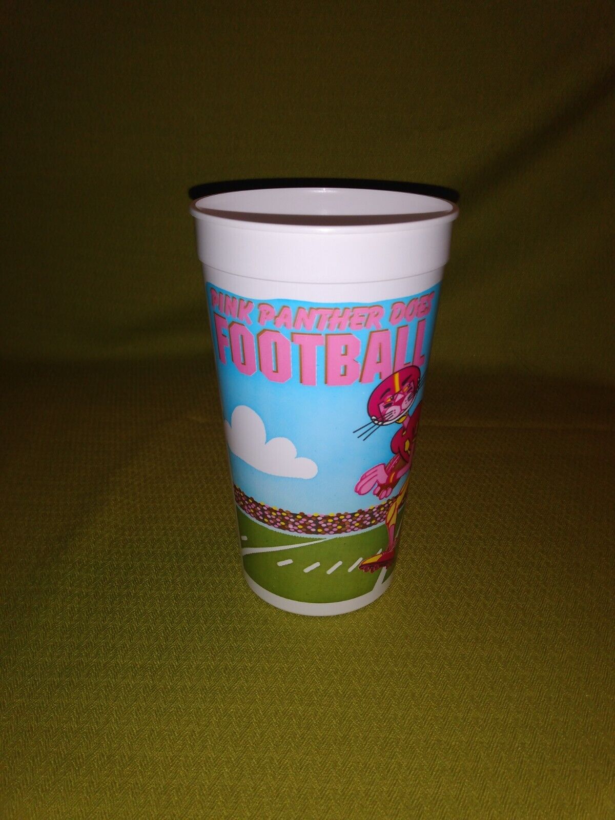 Pink Panther Does Football Series 001 Plastic Drinking Cup 32 Oz Alpha Products