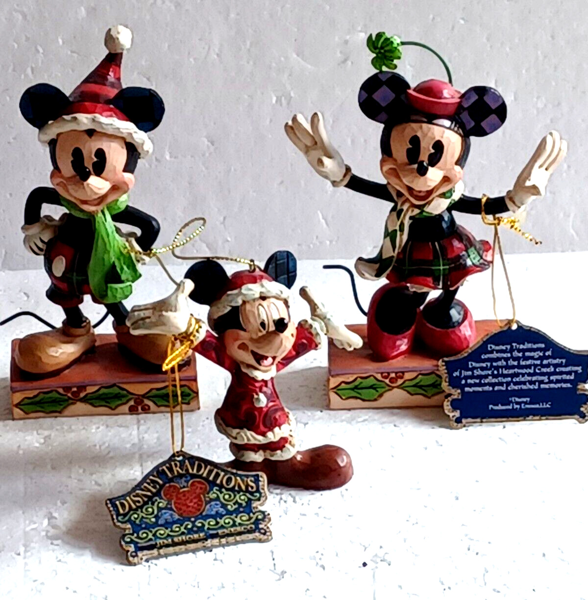Disney Jim Shore Heartwood Creek Merry Mickey Mouse/Merry Minnie Mouse Christmas