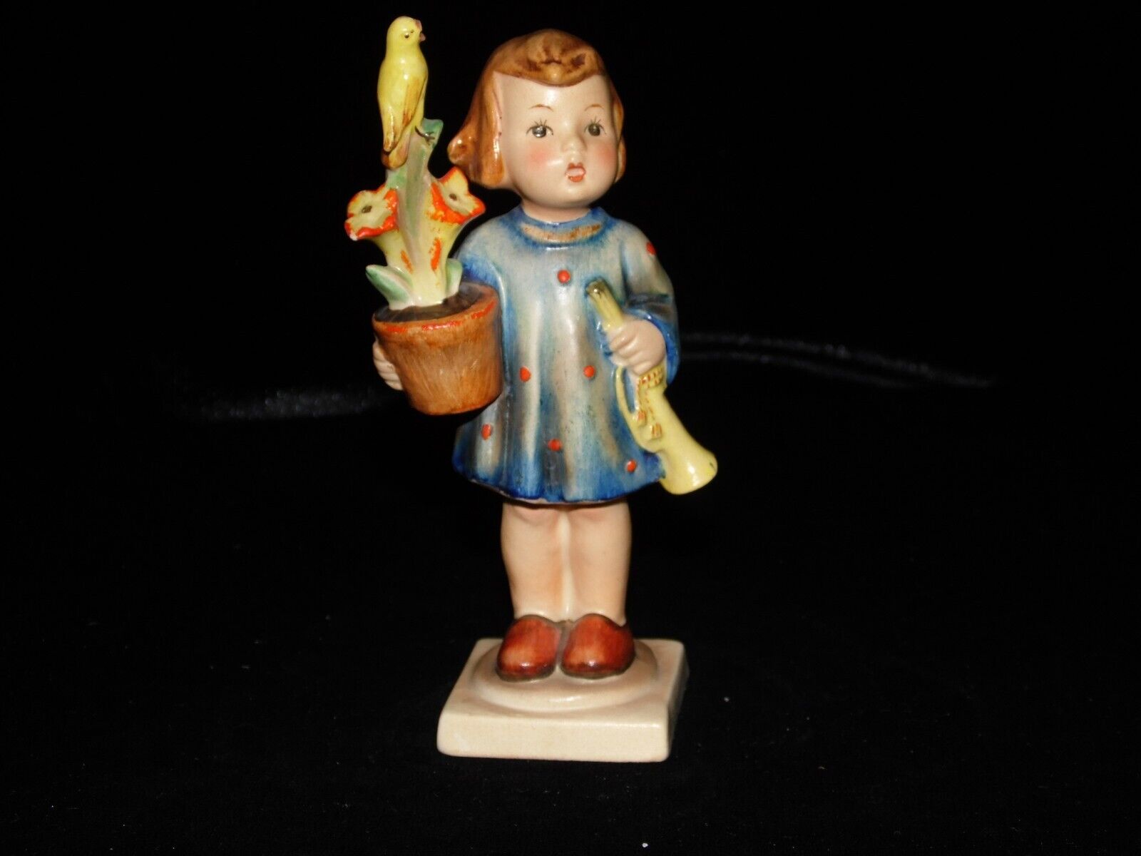 goebel hummel figurine # 17/0 CONGRADULATIONS large 5.50\