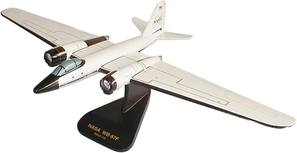 NASA Glenn L. Martin WB-57 Canberra Desk Top Display Jet Model 1/72 SC Airplane