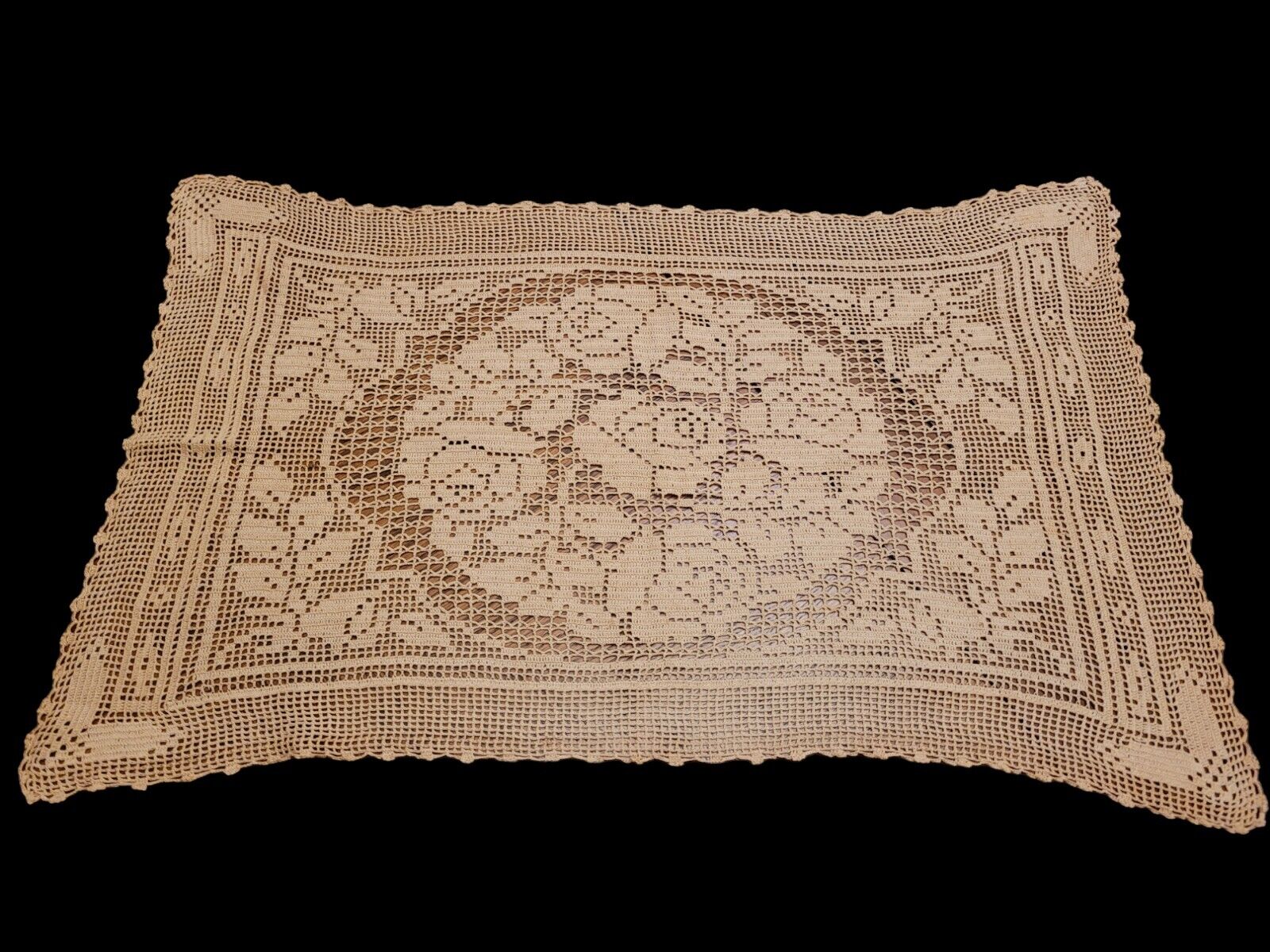 Antique Handmade Crochet Doily Roses 26\