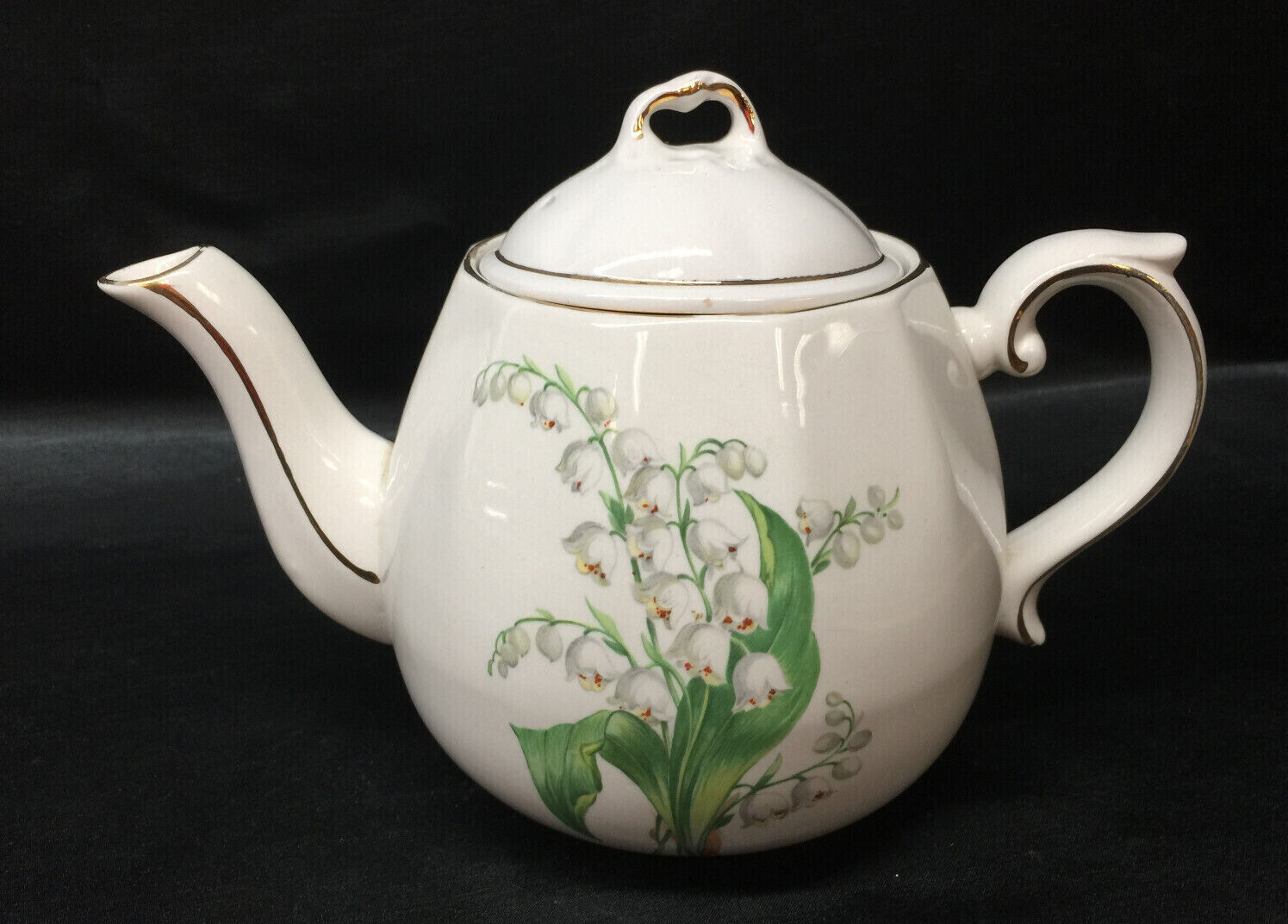VINTAGE * ELLGREAVE ENGLAND TEAPOT WHITE FLOWERS FLORAL GOLD ACCENTS * NUMBERED