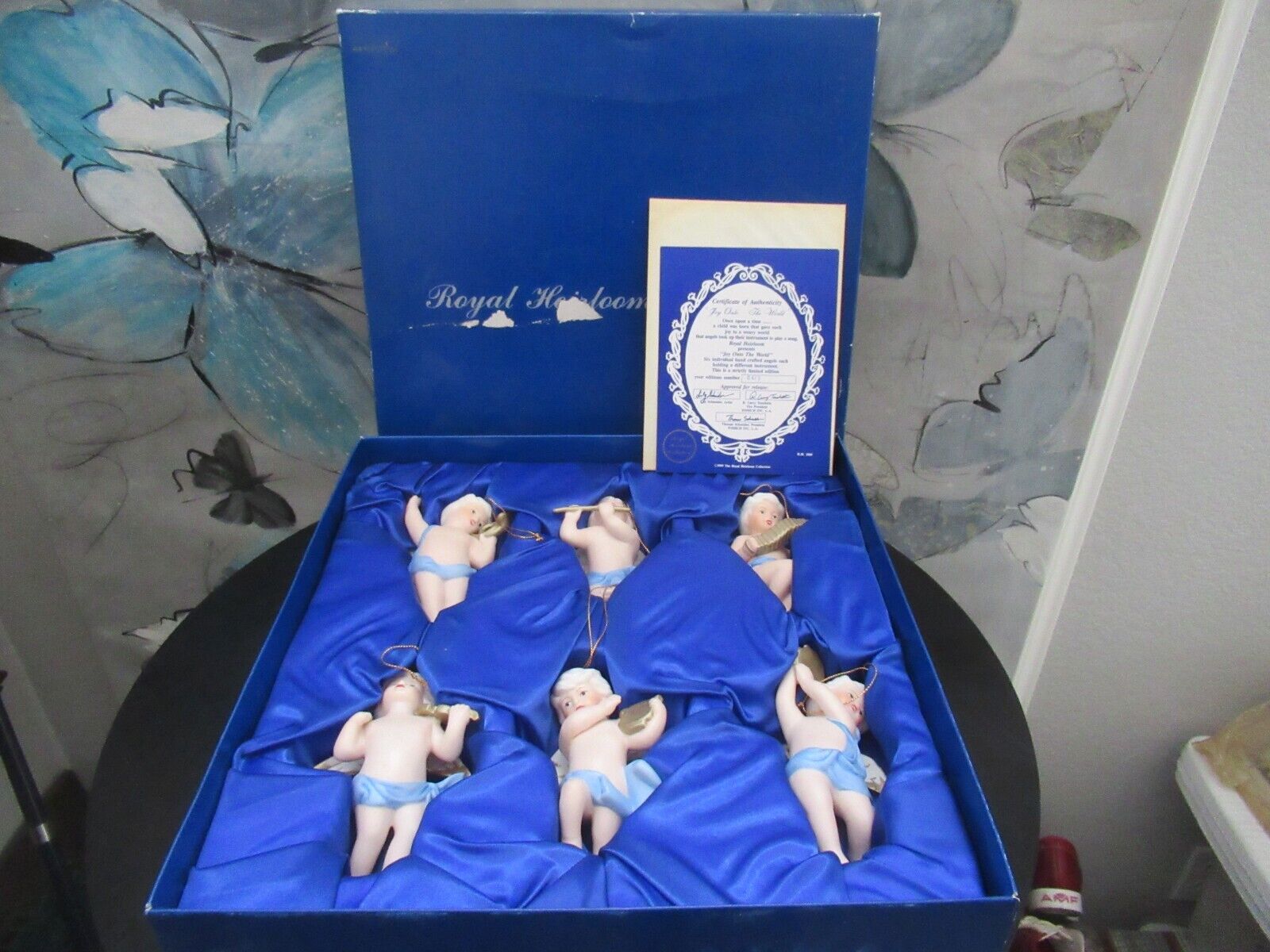 1989 ROYAL HEIRLOOM COLLECTION SET OF 6 ANGEL BISQUE FIGURINE ORNAMENTS NEW