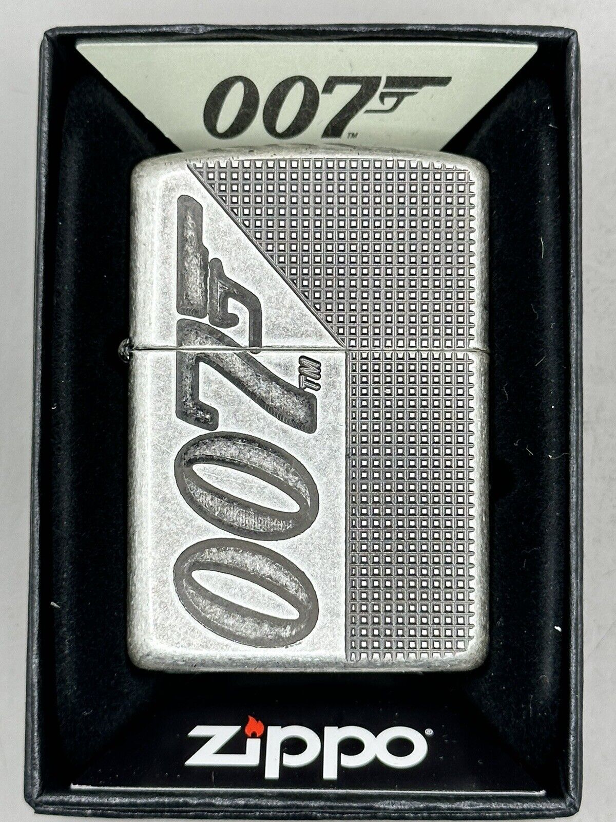 James Bond 007 Deep Carved Design Antique Silver Armor Zippo NEW 49033