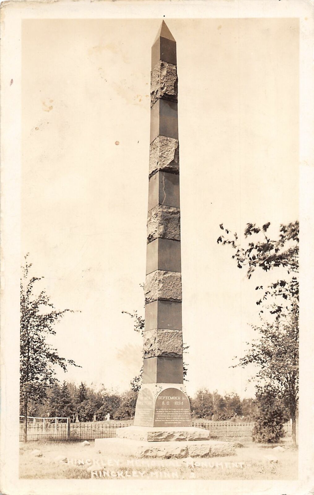 H70/ Hinckley Minnesota RPPC Postcard c1920s Memorial Monument 105