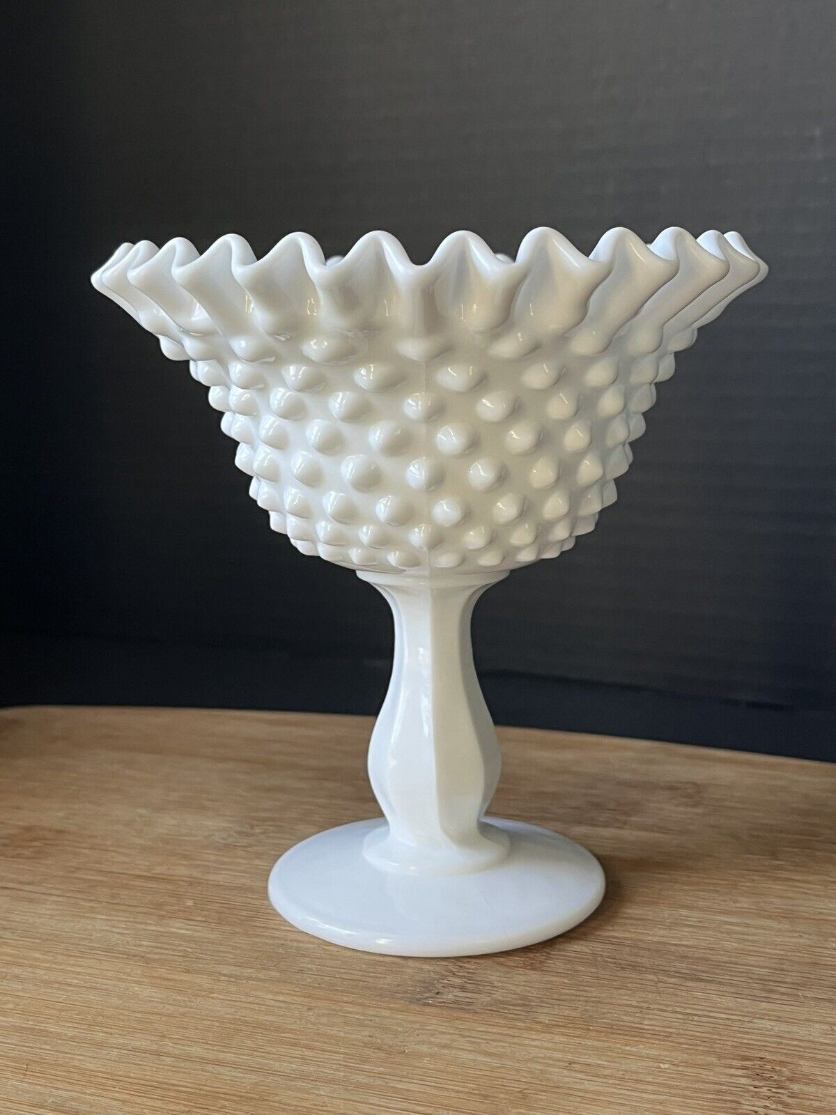 FENTON VIN 1950s MILK GLASS  HOBNAIL FOOTED CANDY DISH 6\