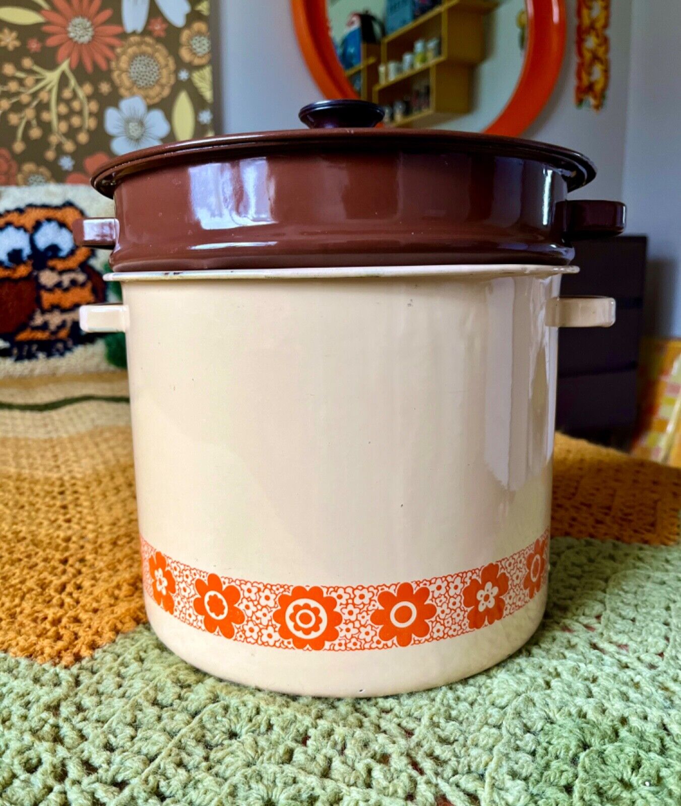 Vintage 60s/70s Orange Flower Enamel Stock/Pasta Pot w/Strainer Cookware Set