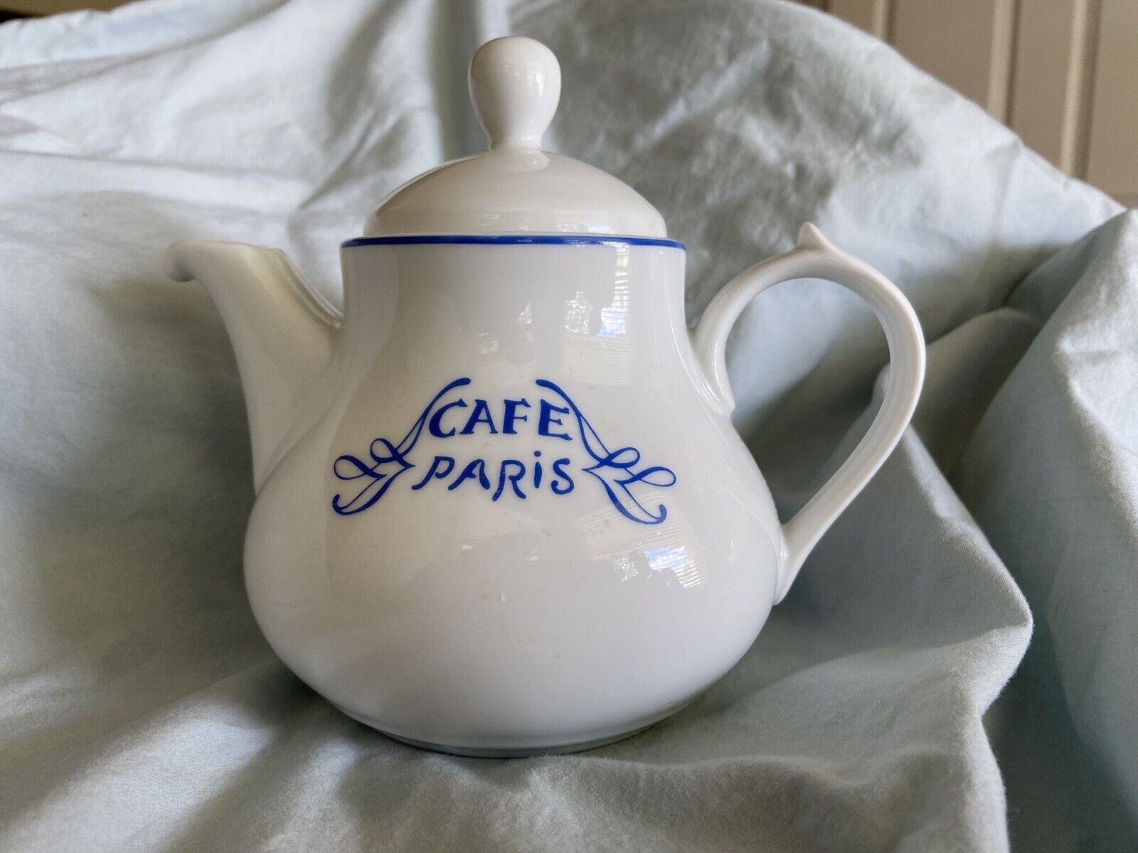 Teapot Cafe Paris Les Résidences de Bernardaud France