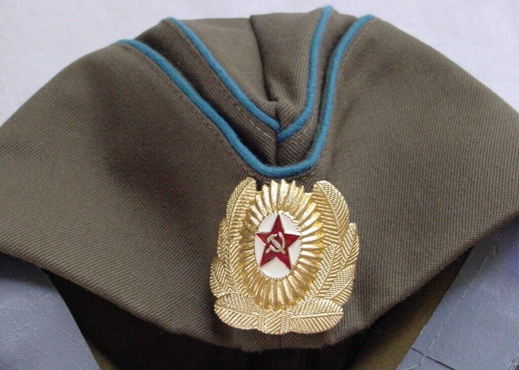 SOVIET UNION USSR MILITARY AIR FORCE OFFICER PILOT GARRISON HAT W/ LOGO - FS