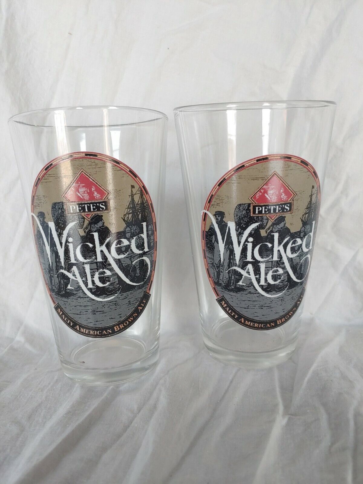 (2) PETE\'S Wicked Ale PINT GLASS Malty American Brown 16oz PUB LOTS AVAILABLE