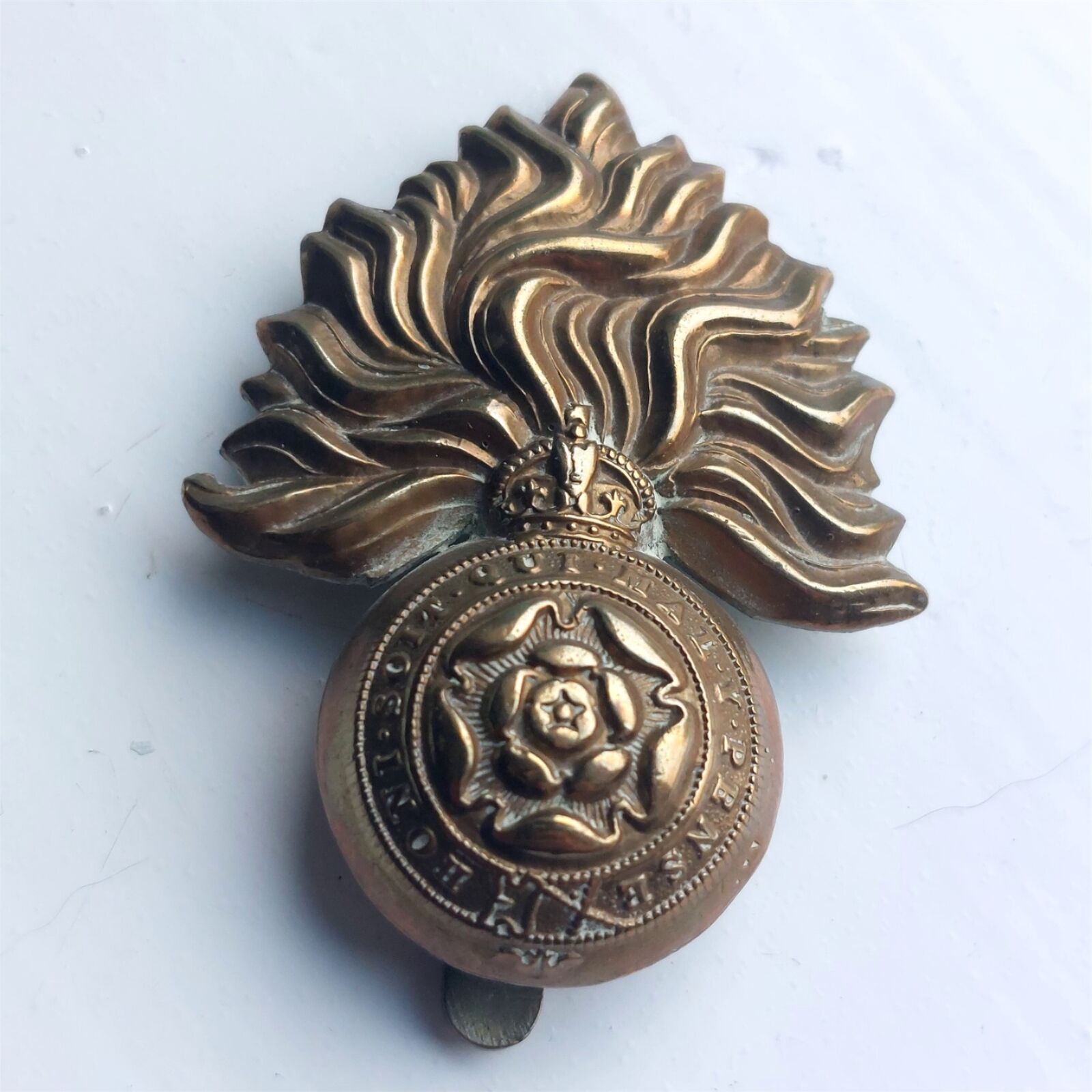Royal Fusiliers Cap Badge H50xW40mm KC Kings Crown Brass