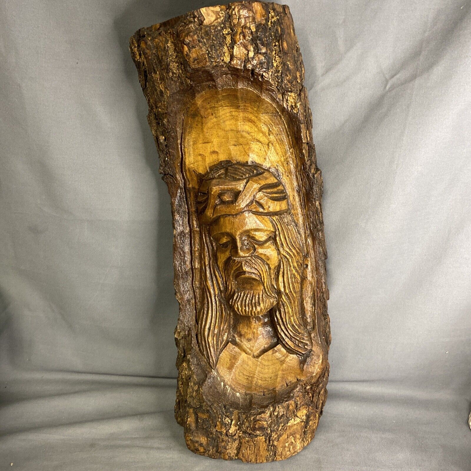 Hand Carved Jesus With Thorns In Wood Log 14” Tall Detailed
