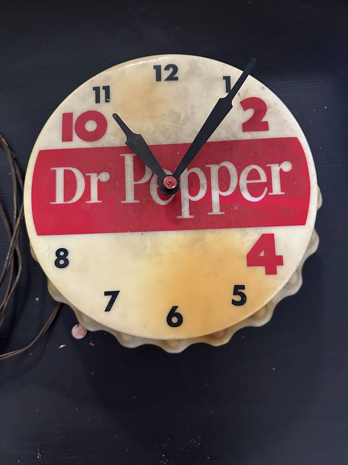 Vintage Dr. Pepper Cap Electric Lighted Wall Clock Untested