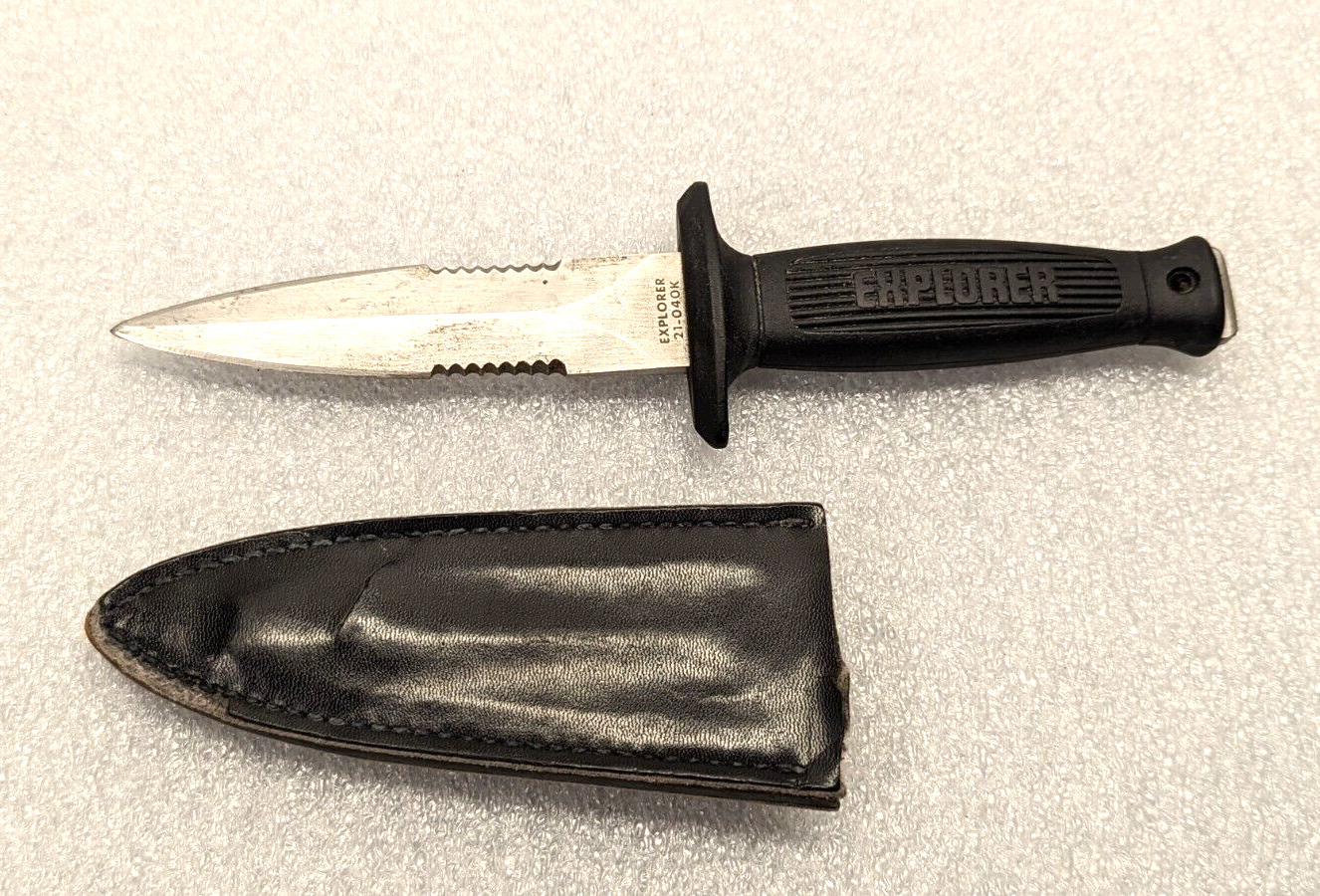 Vintage Japan Explorer Survival Knife 21-040K, Stainless Steel 440 - Belt Sheath