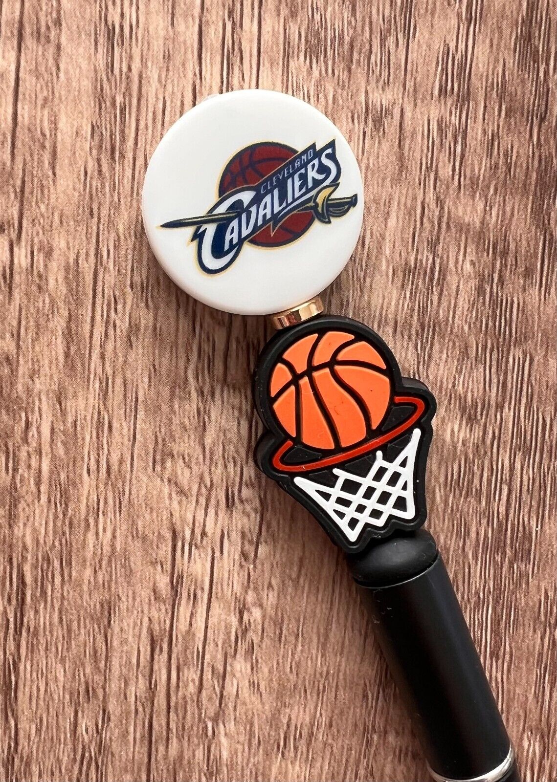 Basketball pen Bucks, Bulls, Pacers, Pistons, Cavaliers. Fan gifts. Collect