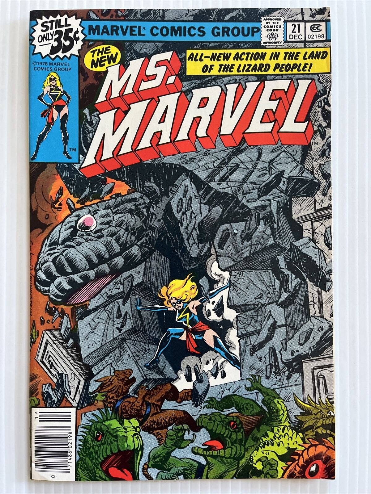 MS. MARVEL #21, Marvel (1978) 1st Ptg FN/VF+