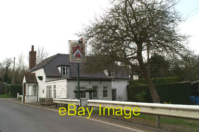Photo 6x4 The Carpenter\'s Arms, Coldred A lovely village, a step away fro c2006