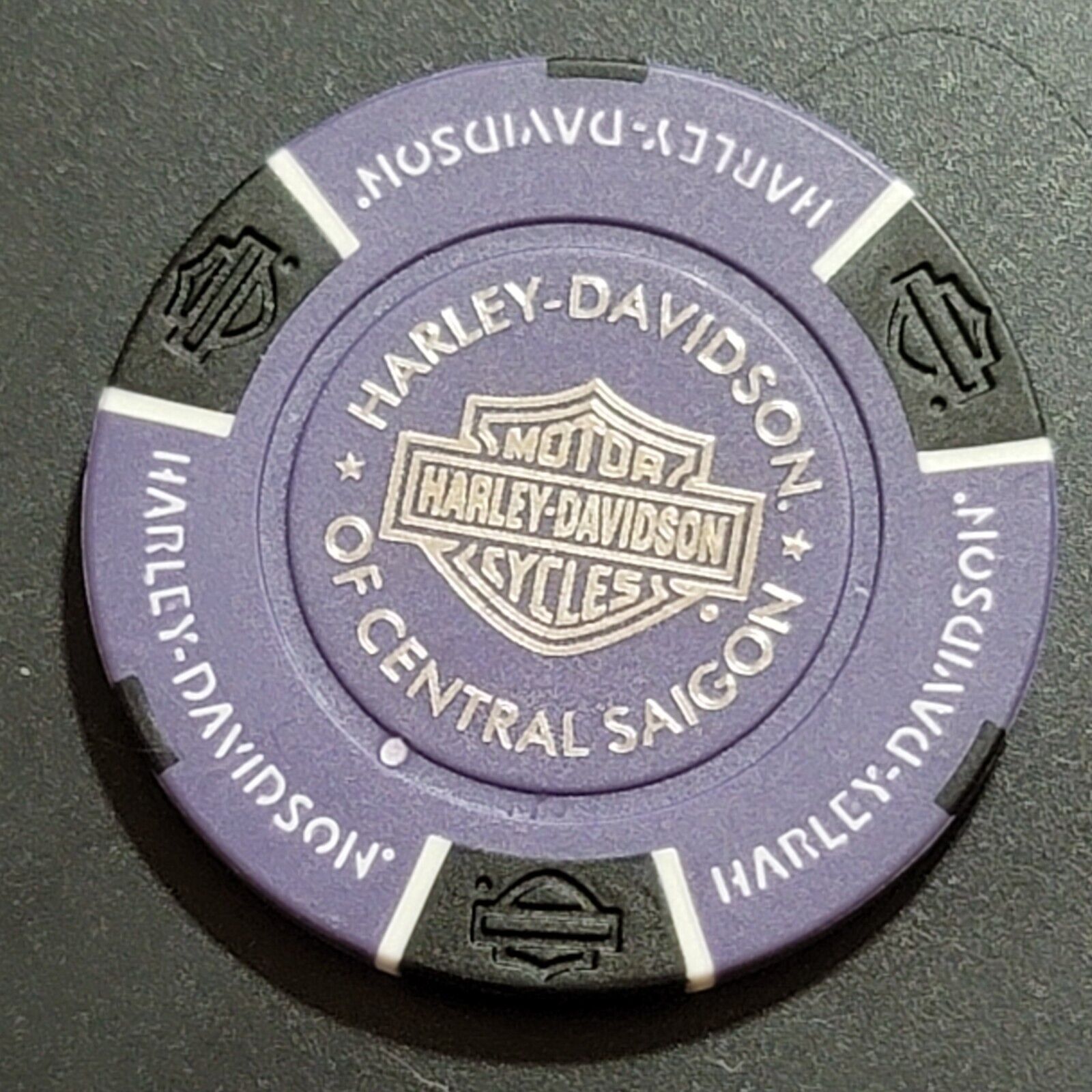 HD OF CENTRAL SAIGON ~ VIETNAM (Purple/Black) Intern\'l Harley Poker Chip CLOSED