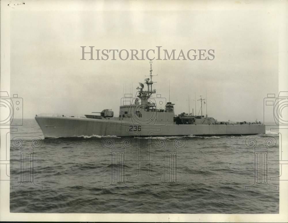 1968 Press Photo HMCS Gatineau (DDE 236) Destroyer Escort of Canada - nom05048