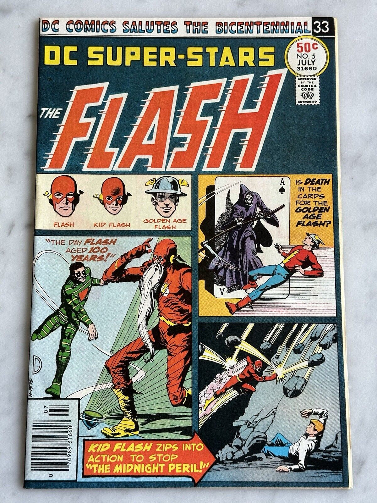 DC Super-Stars #5 w/ Flash F/VF 7.0 - Buy 3 for  (DC, 1976)