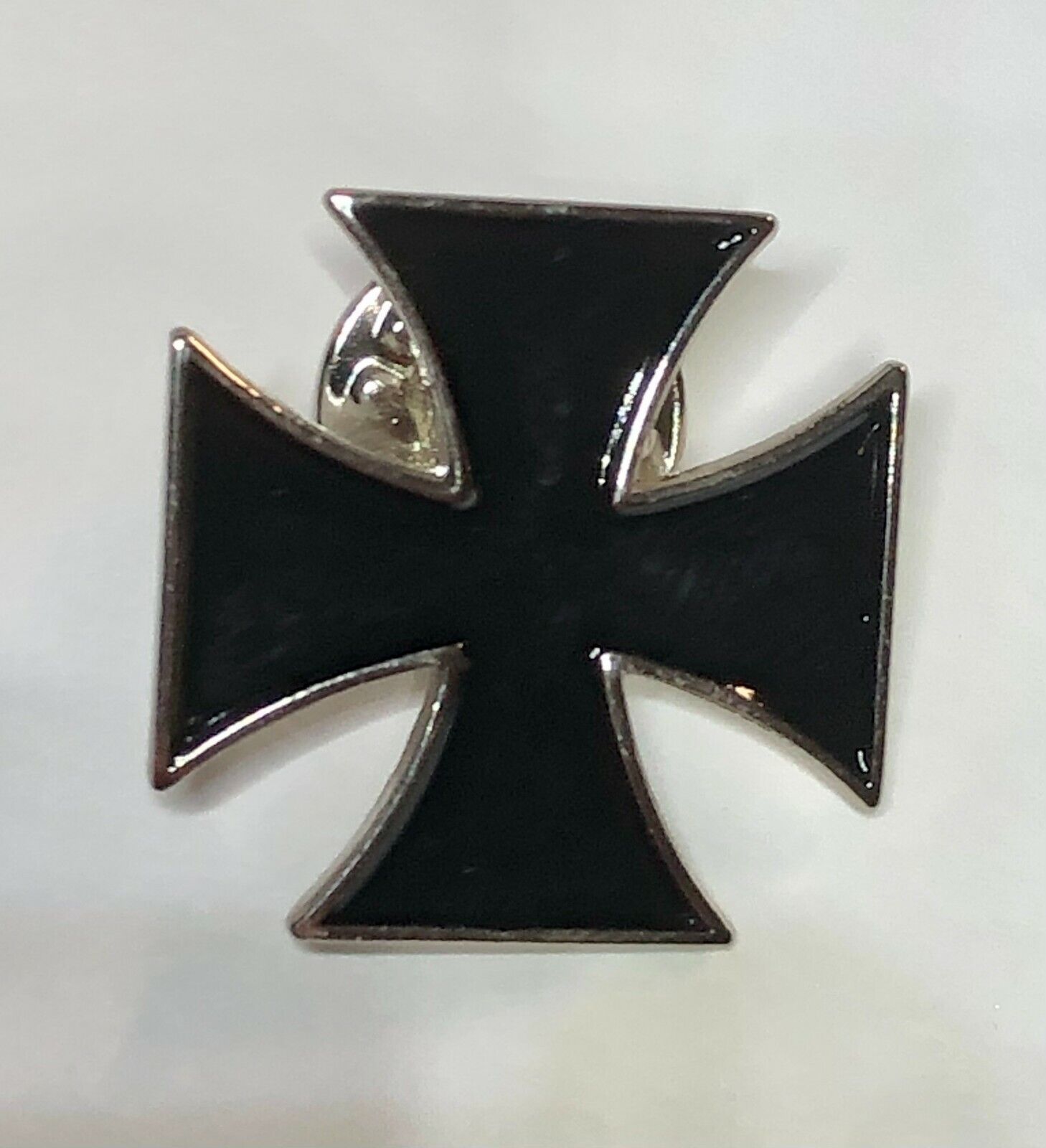 WWI WW2 German Iron Cross 1st Class Pin 1914 Vaulted medal