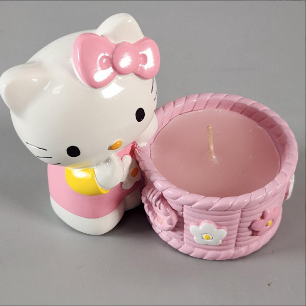 Hello Kitty candle mascot Novelty