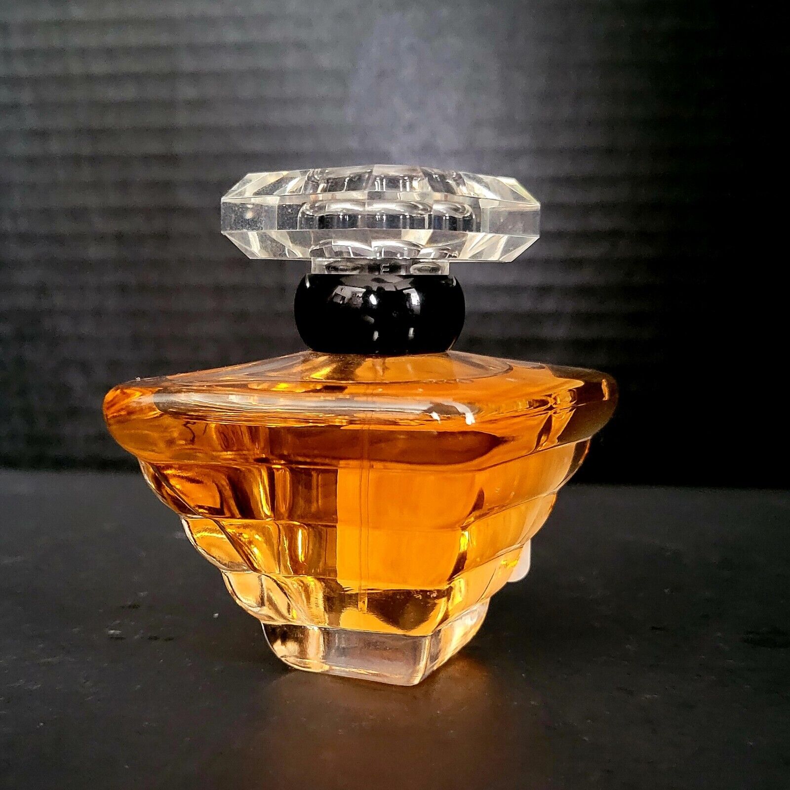 Tresor by Lancome L'Eau de Parfum Spray for Women 1.7 oz