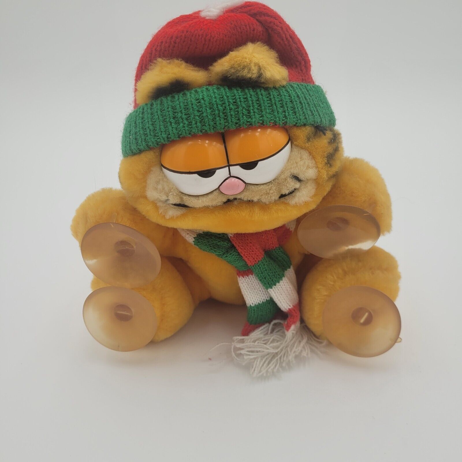 Bah Humbug Garfield plush Christmas cling. 6\