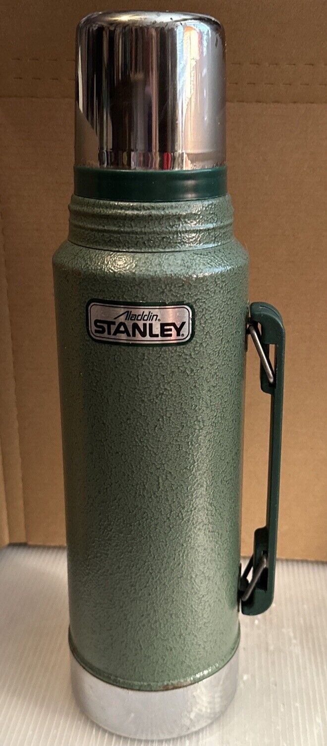 Vintage Aladdin Stanley Green Bottle Thermos 1 Quart - Does Not Come With A Box