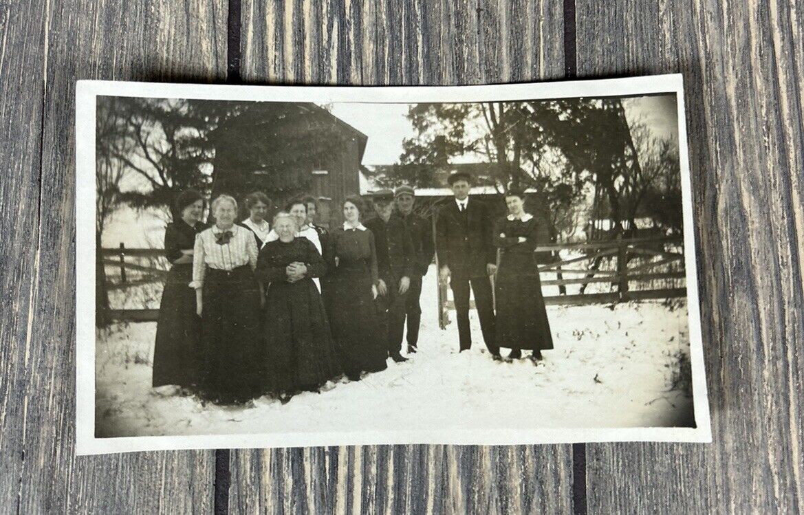Vintage 1916 Family Photograph 3 3/8” x 5.5” Sadie And Hubert