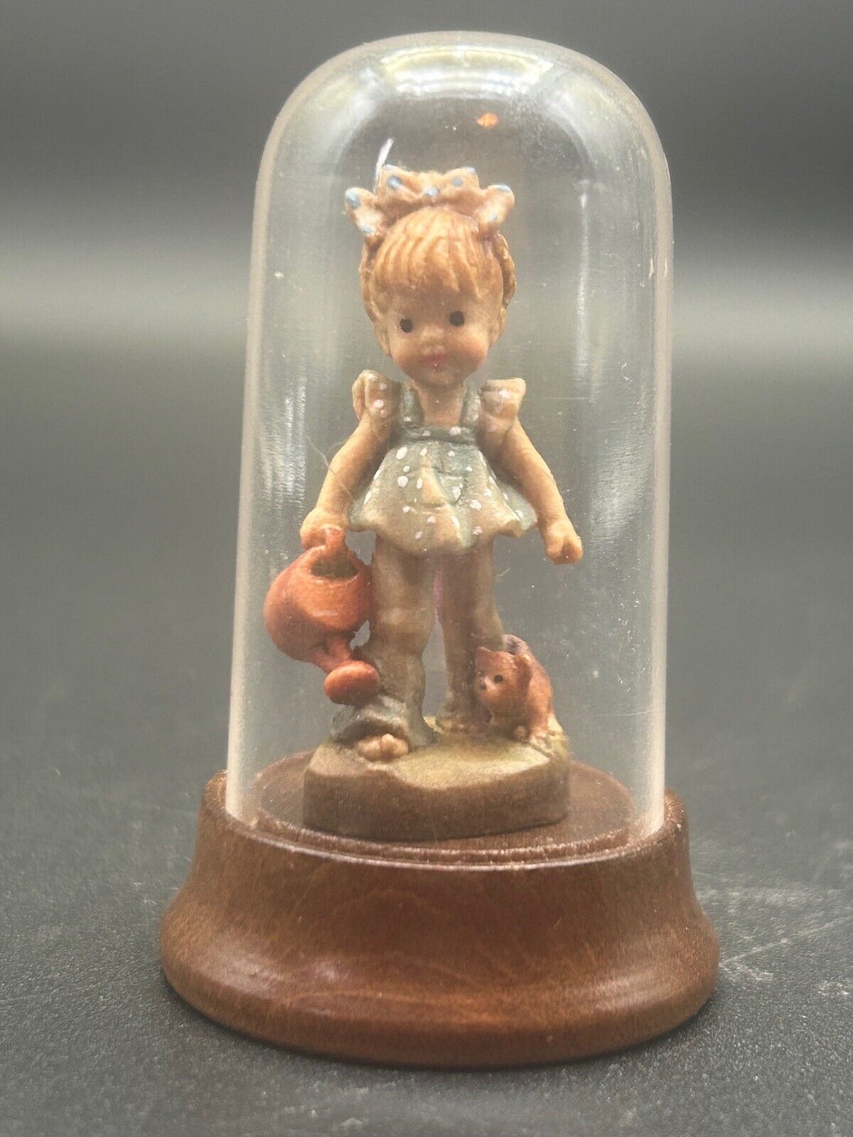 Vintage Sarah Kay\'s ANRI Miniature Little Girl Gardening w/ Cat Figurine Dome