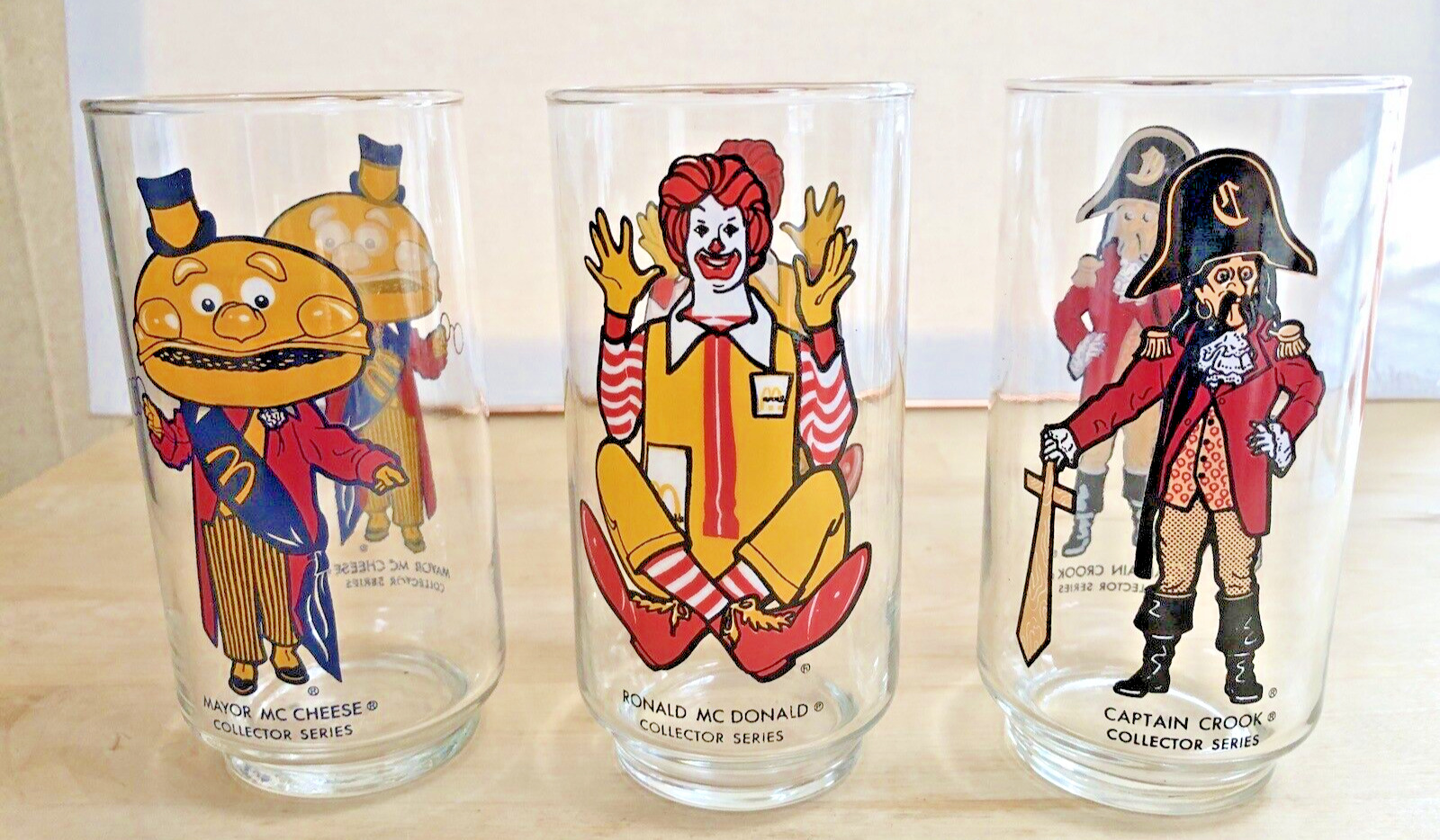Set Of 3 McDonald\'s Ronald McDonald Collector Series Drinking Glass Vtg 1977
