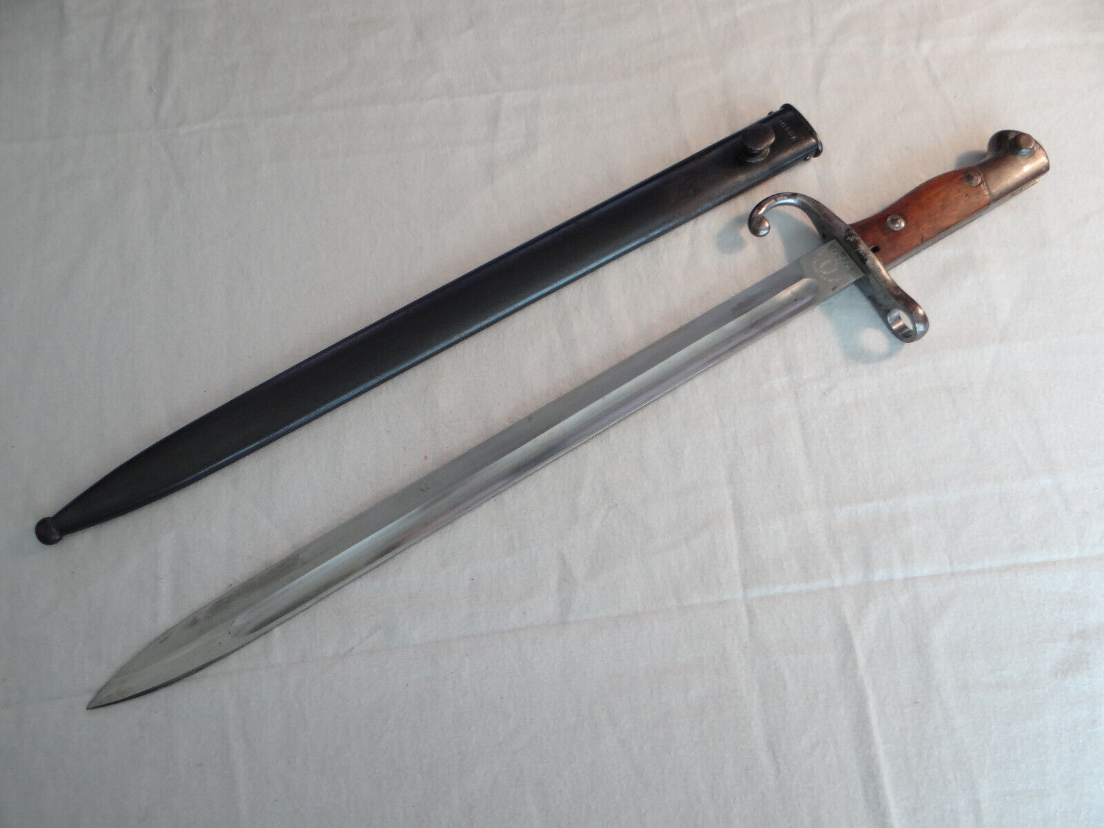 Argentine Model 1909 Mauser Bayonet Sword & Scabbard Matching Numbers, WW1