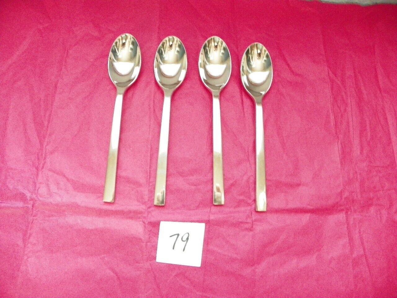 SET OF 4 ONEIDA  CHEFS TABLE OVAL SOUP SPOONS  STAINLESS FLATWARE