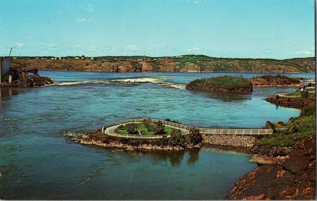 Reversing Falls Rapids, New Brunswick Canada Vintage Postcard a24