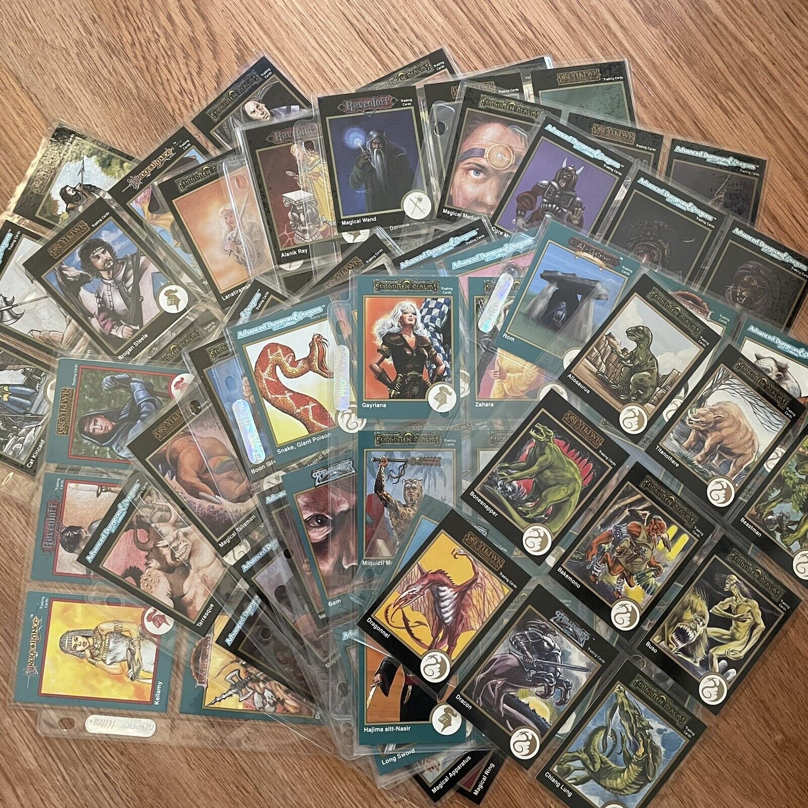 Huge Lot Different Advanced Dungeons And Dragons Trading Cards TSR 90s